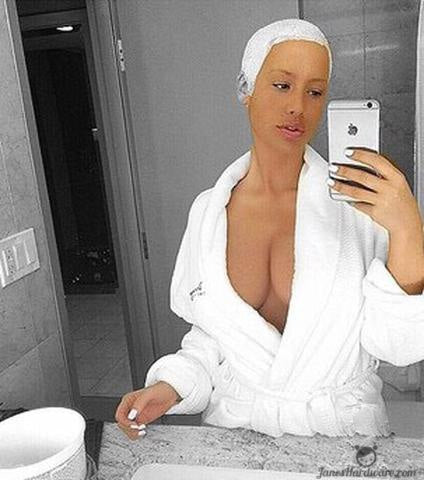 Amber Rose Shave